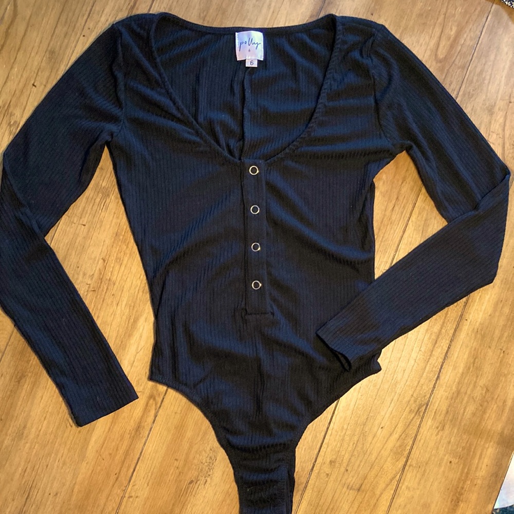 Polly black bodysuit, size 6 (J1012)